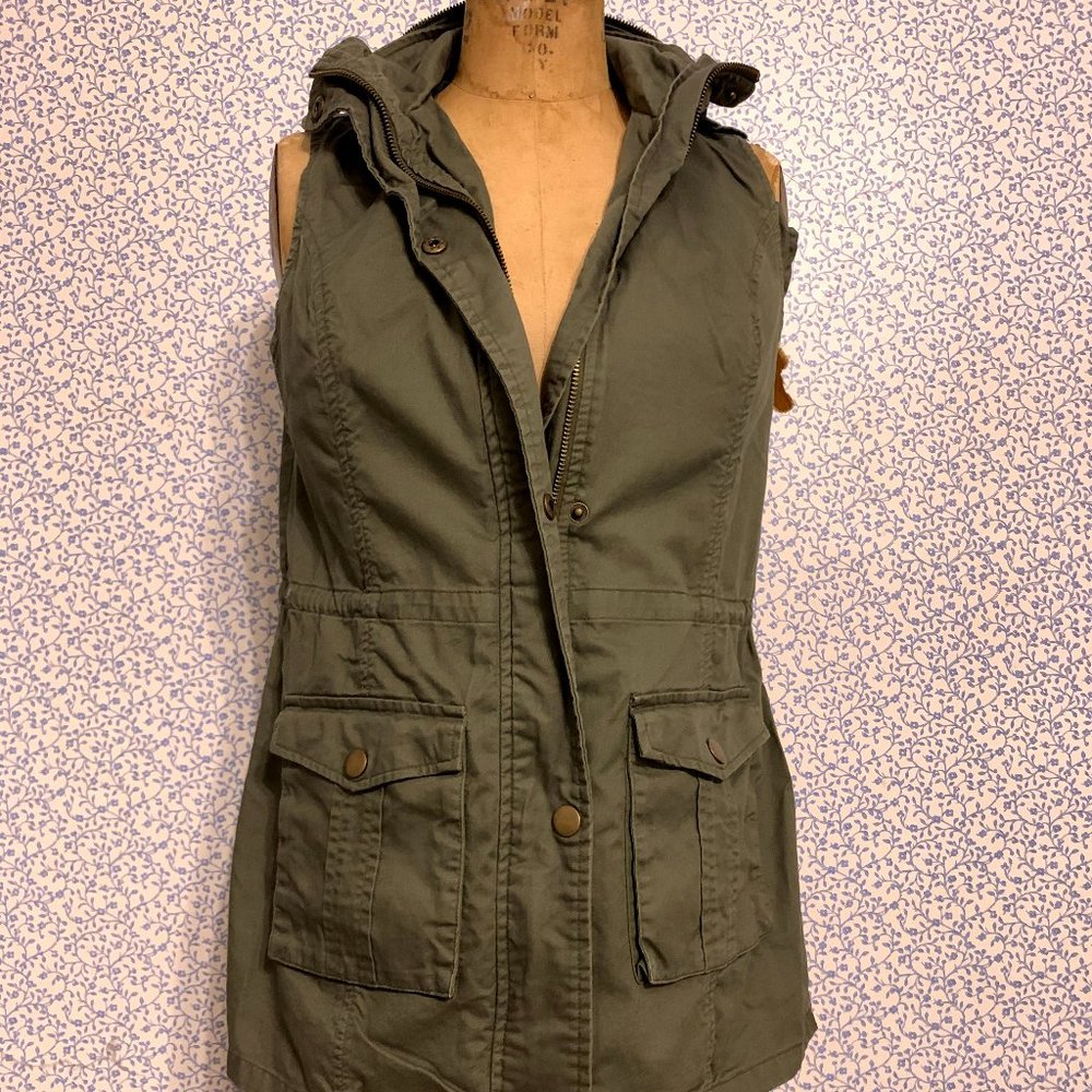 Military-Style Zip Front Hooded Vest